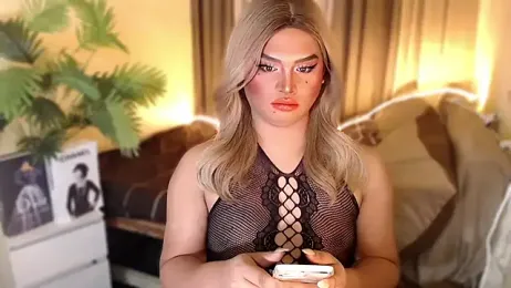 UrGoddess_Sofia webcam model stream image