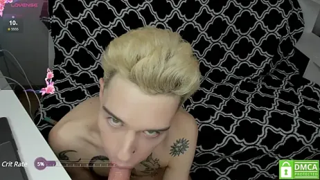 avegothy- webcam model stream image