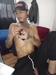 Tattoboy19cm webcam model stream image