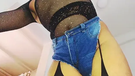 blondebitchlitle webcam model stream image