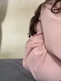 Ruby_bear webcam model stream image