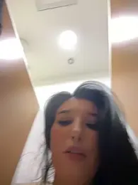 Tisha_Busty webcam model stream image