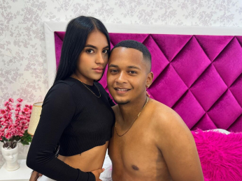 EliotAndAura webcam model stream image