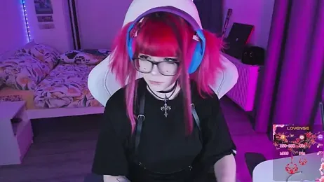 Yumi_Youkai webcam stripchat model stream image