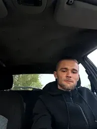 Benjamiinlt webcam stripchat model stream image