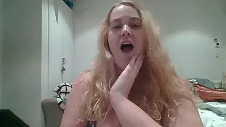 GracieMoon webcam stripchat model stream image