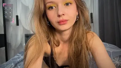 holylisssa webcam model stream image