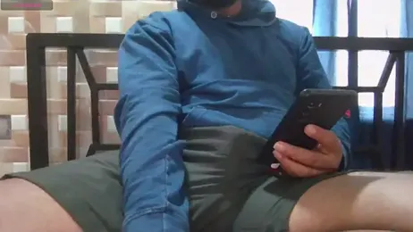 Dominant_king webcam stripchat model stream image