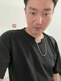 qqq-002 webcam stripchat model stream image