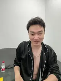 qqq-002 webcam model stream image