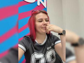 IriSka777 webcam model stream image