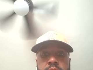 bobbycalifornia88 webcam model stream image