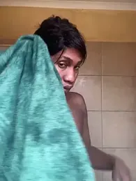 Moorella1 webcam model stream image