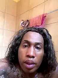 Moorella1 webcam model stream image