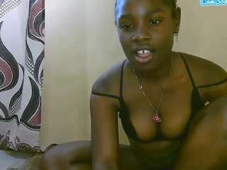 innocent-howty webcam model stream image
