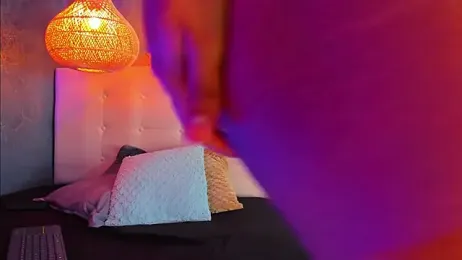 Zayne_cross webcam stripchat model stream image