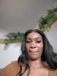 __Nessa__ webcam model stream image