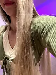 Best_Blondie1 webcam model stream image