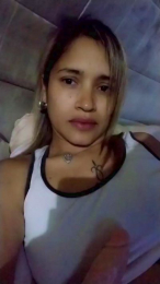 Candelaroma webcam model stream image