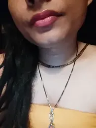 SweetTsAngel webcam model stream image