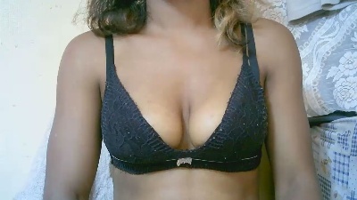 Bellahot_yu webcam model stream image