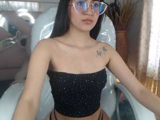 miafischer2 webcam model stream image