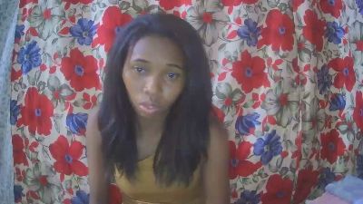 Canellia webcam model stream image