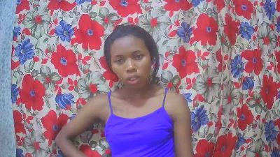 Canellia webcam model stream image