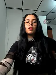 Annya-sweet webcam model stream image