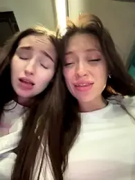 SnappyHappy webcam model stream image