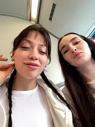 SnappyHappy webcam model stream image