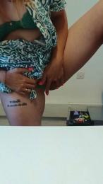 Banquiere webcam model stream image