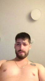 Yiapojavier830 webcam model stream image