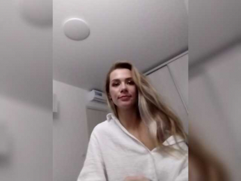 Irina11 webcam bongacams model stream image