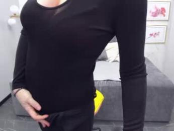 zoeeast webcam chaturbate model stream image