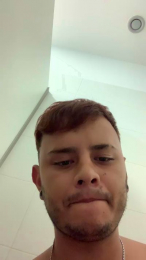 Vic69aaaa webcam model stream image