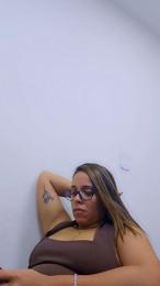 LollaBunny26 webcam model stream image