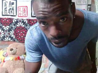 Tairon Tuck webcam model stream image