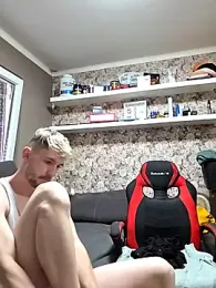 Dejvvvv95 webcam model stream image