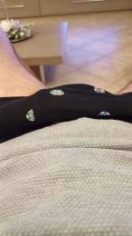 black9898 webcam model stream image