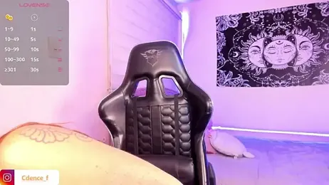 freckled_ webcam model stream image