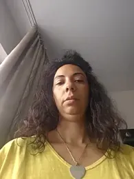 naughty69curls webcam model stream image