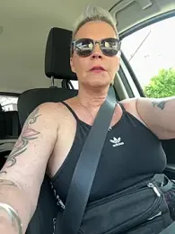 German_Milf webcam stripchat model stream image