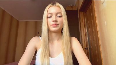 MadlynMuthana webcam model stream image