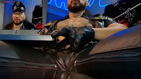 billyMayer_ webcam model stream image