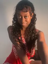 AmouraaK webcam model stream image