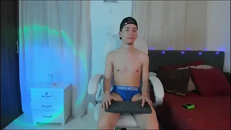 ThiagooJames webcam model stream image