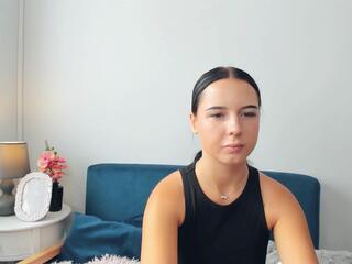 Talia Upton webcam model stream image