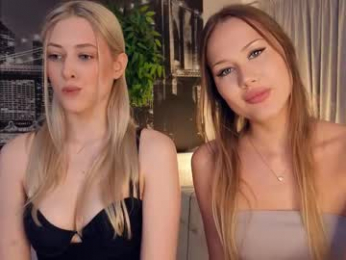 riley_show webcam chaturbate model stream image