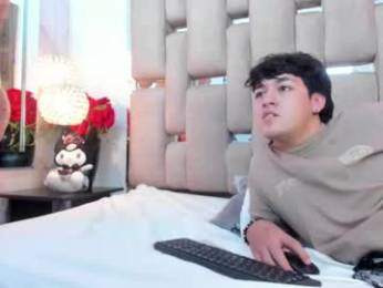 emilyandrew_ webcam model stream image